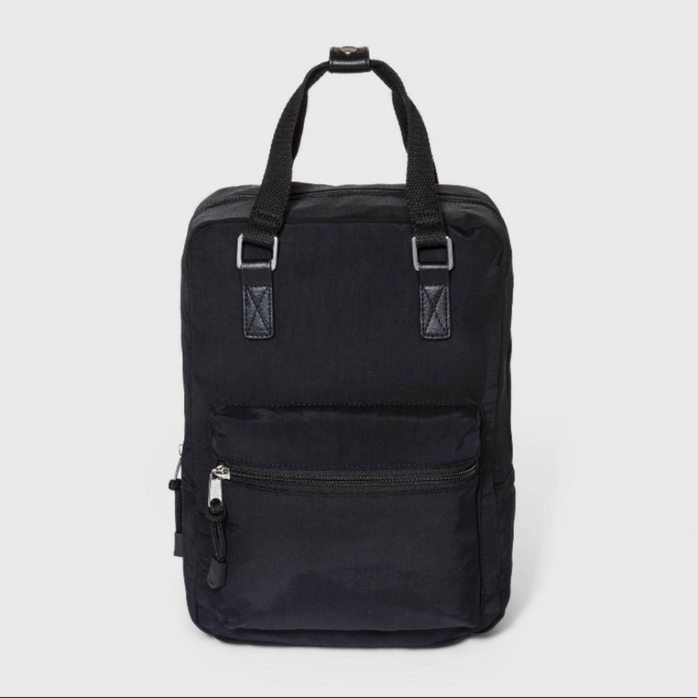 Women’s back pack (purse)